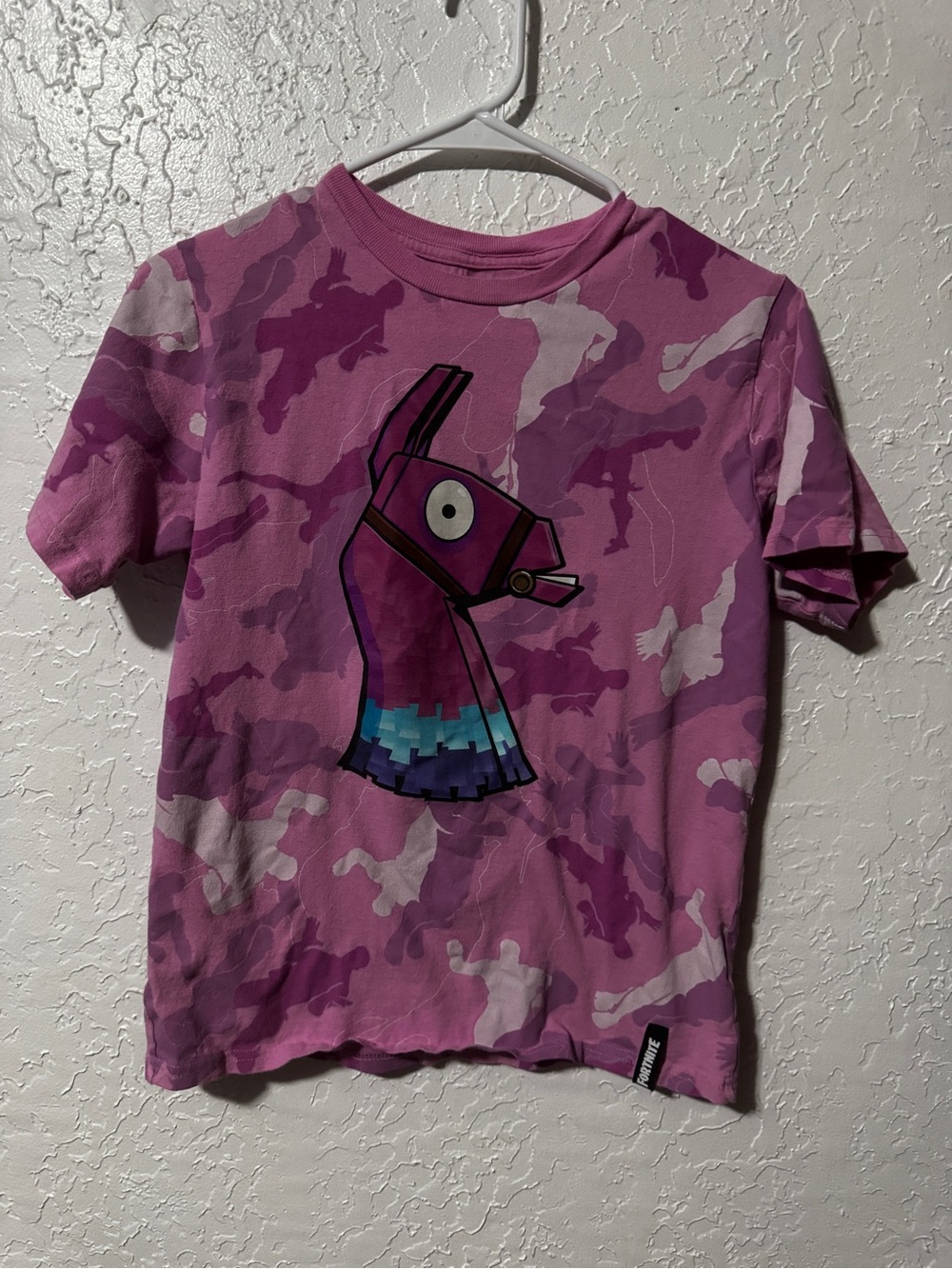 Fortnite Boys Shirt Loot Llama Epic Games
Boys size 10/12
